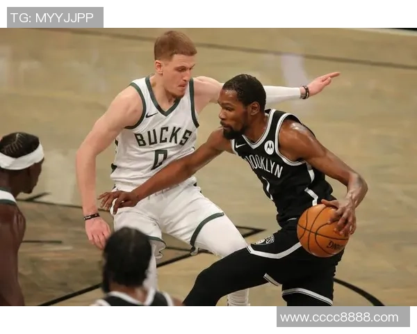 大阪飞脚与福冈黄蜂激战在即谁能在这场对决中笑到最后